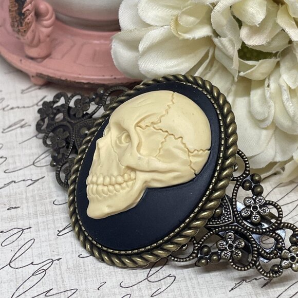 Skull Gothic Morbid Sugar Demon Festival Cameo Pin Hair Clip Jewelry Comb xmas - Picture 7 of 11
